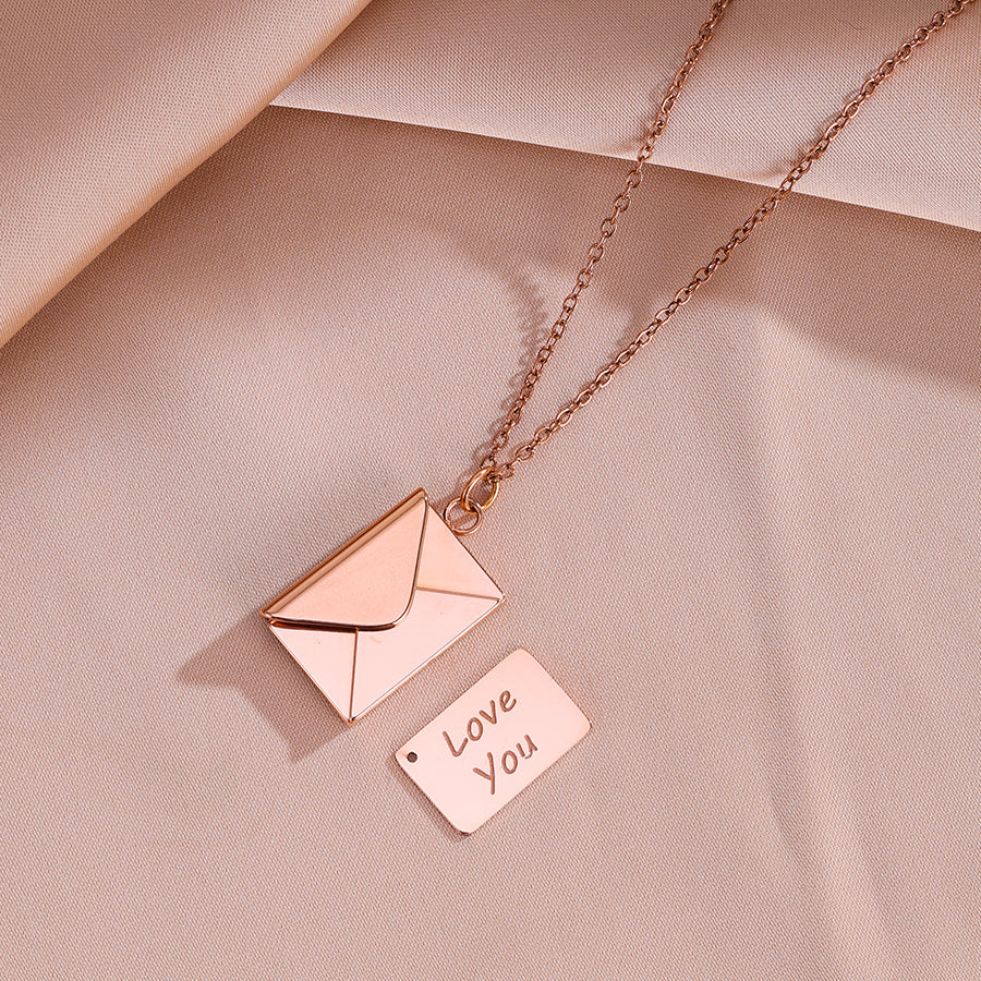 Collier enveloppe " I love you "