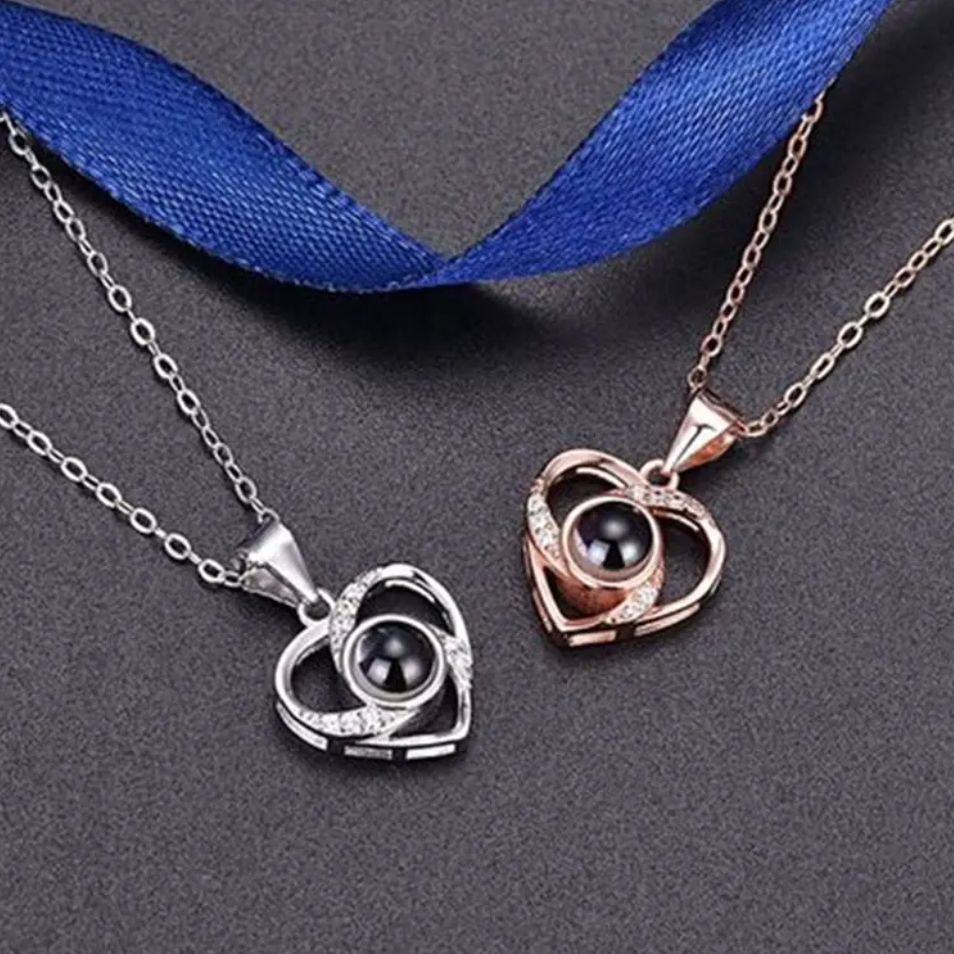 Collier "Je t'aime" en 100 langues